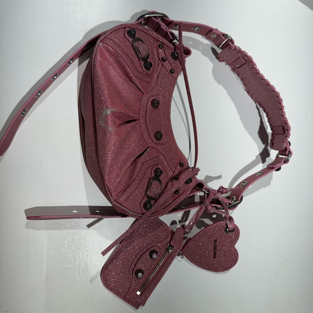 BALENCIAGA
2023 Le Cagole XS Shoulder Bag pink metallic glitter